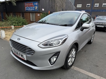 Used Ford Fiesta 2018 for sale - 79254955: Photo