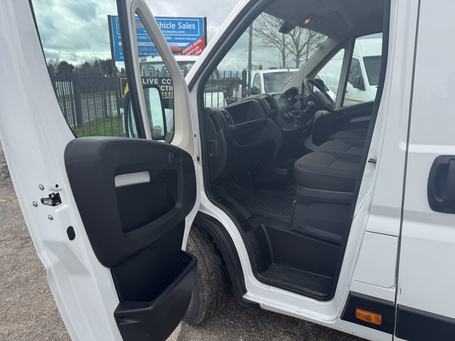 Used Citroen Relay 2023 for sale - 77694263: Photo 11