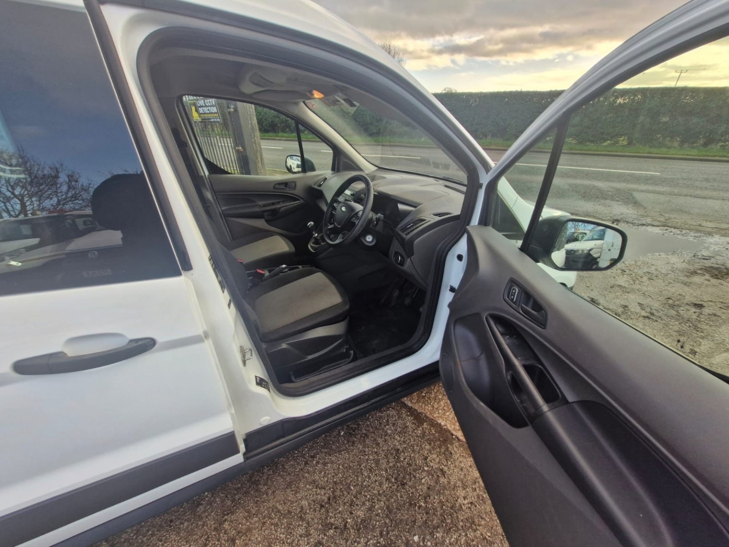 Used Ford Transit Connect 2021 for sale - 77162296: Photo 11