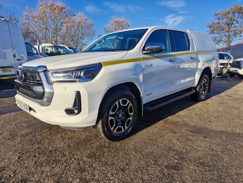 Used Toyota Hilux 2022 for sale - 77162180: Photo