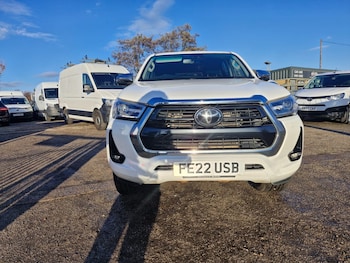 Used Toyota Hilux 2022 for sale - 77162180: Photo