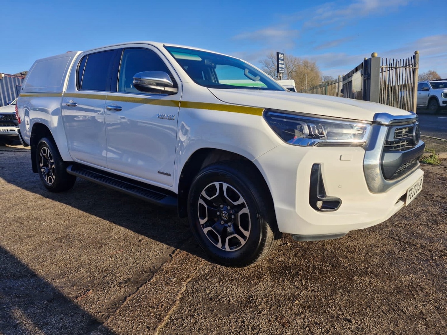 Used Toyota Hilux 2022 for sale - 77162180: Photo 3