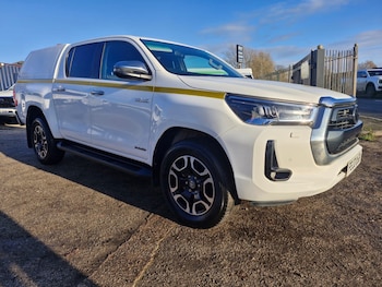 Used Toyota Hilux 2022 for sale - 77162180: Photo