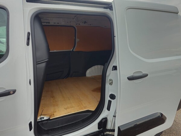 Used Vauxhall Combo 2024 for sale - 76246084: Photo 10