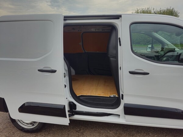 Used Vauxhall Combo 2024 for sale - 76246084: Photo 11