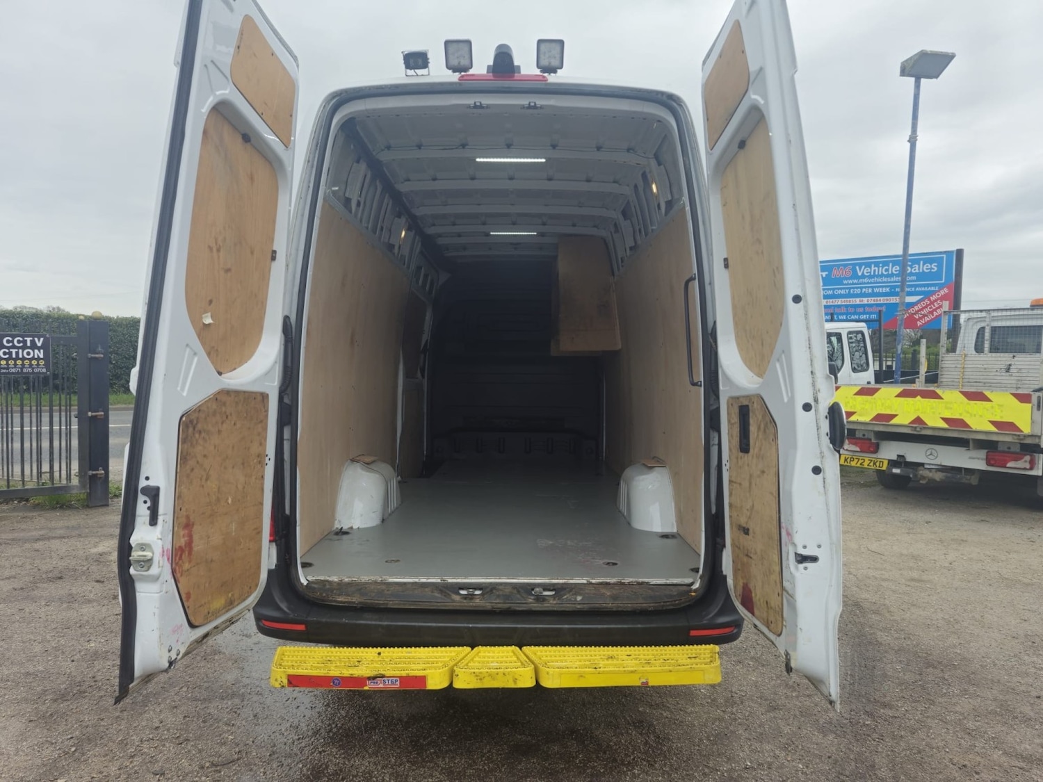 Used Mercedes-Benz Sprinter 2023 for sale - 78098249: Photo 9