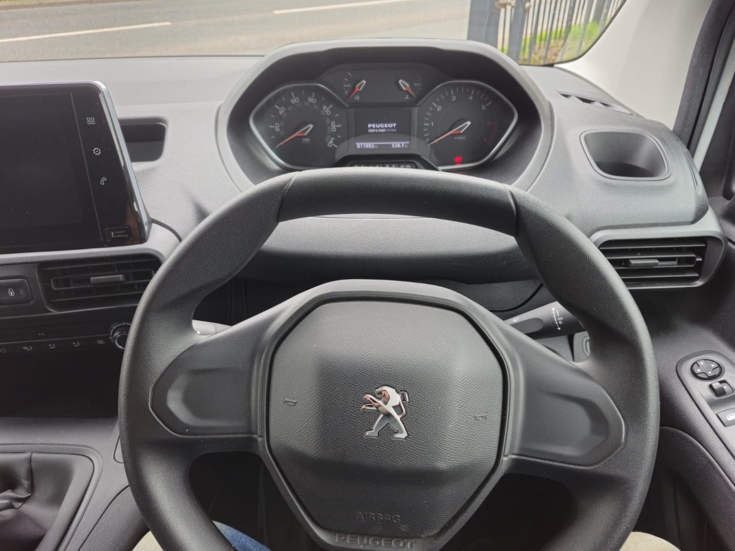 Used Peugeot Partner 2023 for sale - 76246096: Photo 13