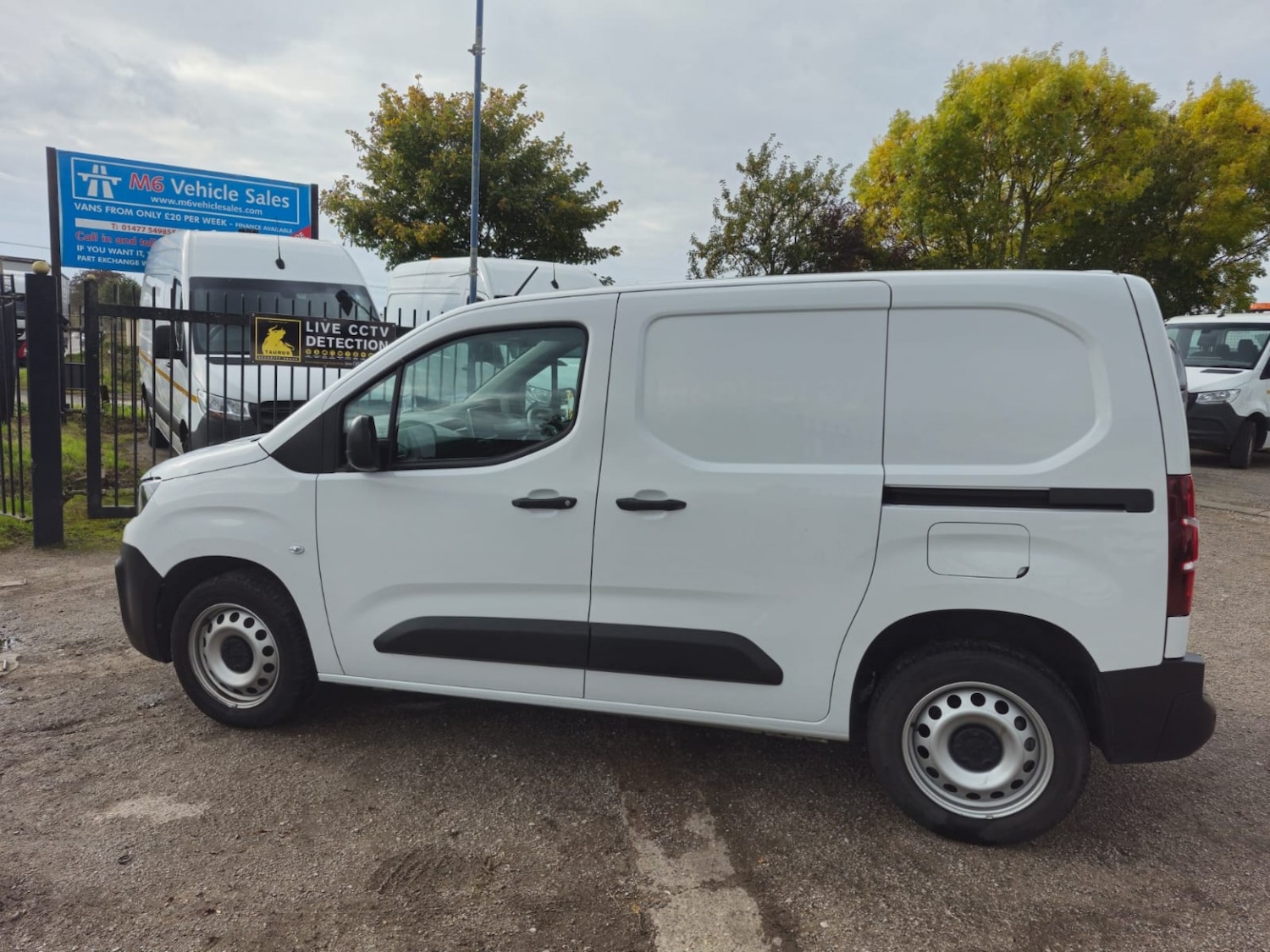 Used Peugeot Partner 2023 for sale - 76246096: Photo 4