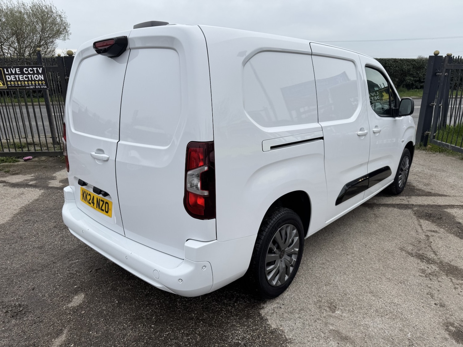 Used Peugeot Partner 2024 for sale - 78031641: Photo 8