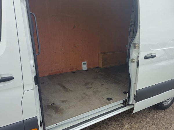 Used Mercedes-Benz Sprinter 2024 for sale - 76246127: Photo 10