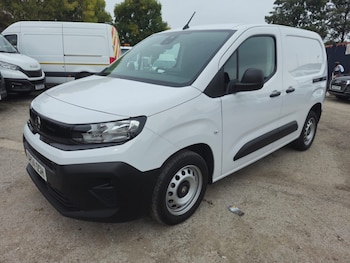 Used Vauxhall Combo 2024 for sale - 76246099: Photo