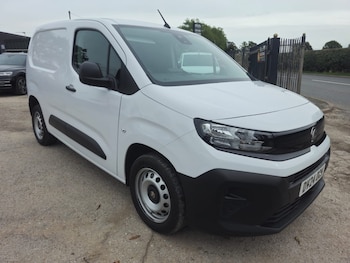 Used Vauxhall Combo 2024 for sale - 76246099: Photo