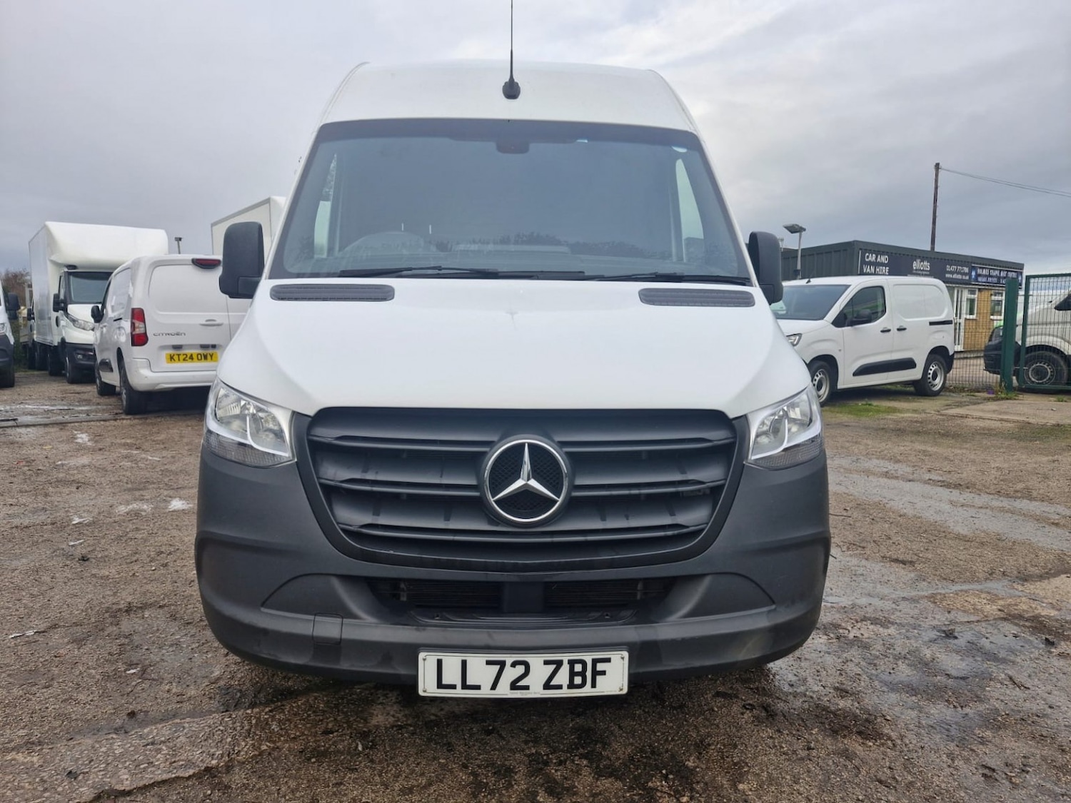 Used Mercedes-Benz Sprinter 2023 for sale - 76758866: Photo 2