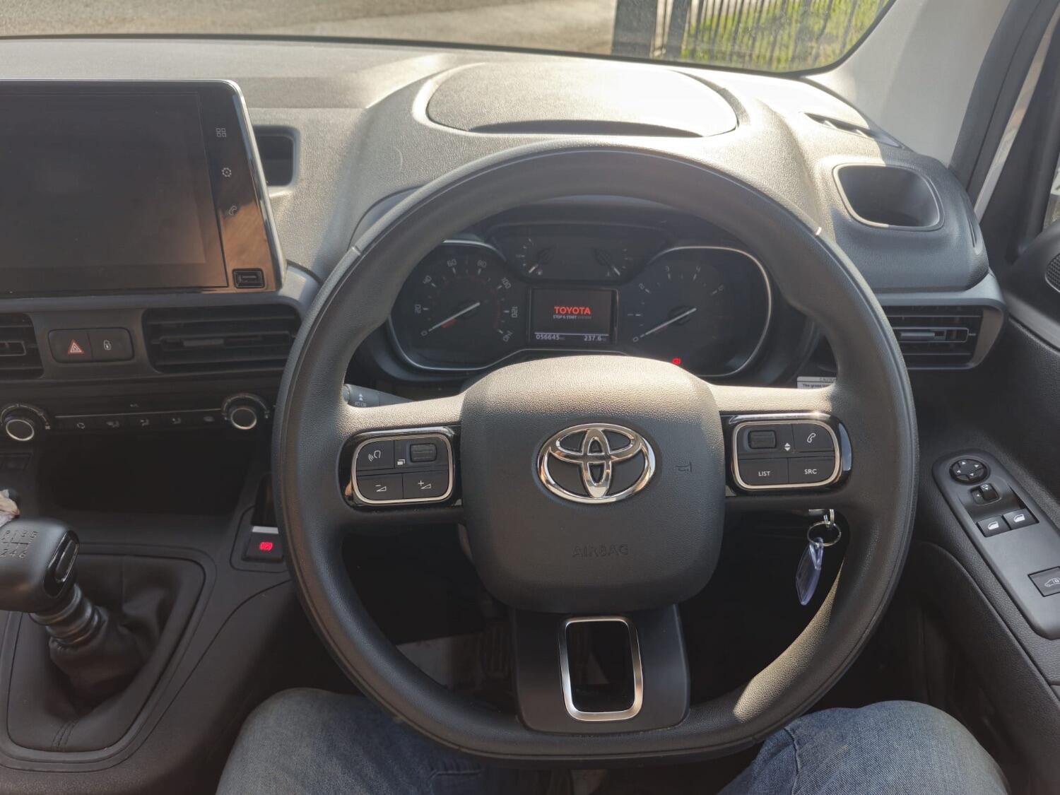 Used Toyota ProAce 2023 for sale - 76794420: Photo 15