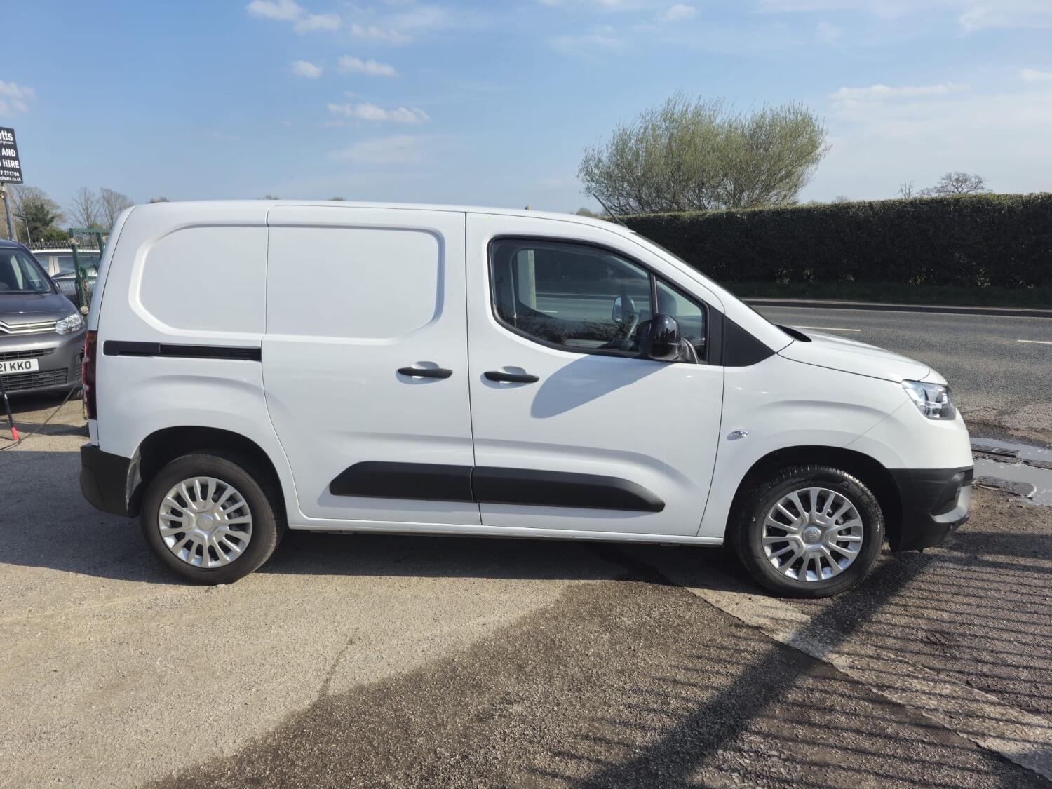 Used Toyota ProAce 2023 for sale - 76794420: Photo 5