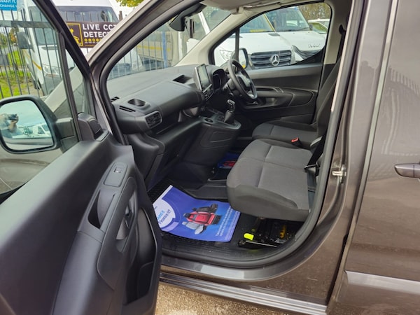 Used Citroen Berlingo 2021 for sale - 76246128: Photo 11