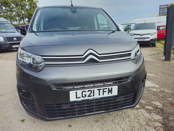 Used Citroen Berlingo 2021 for sale - 76246128: Photo 2