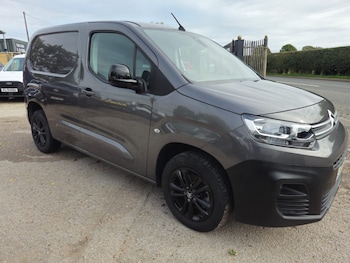 Used Citroen Berlingo 2021 for sale - 76246128: Photo