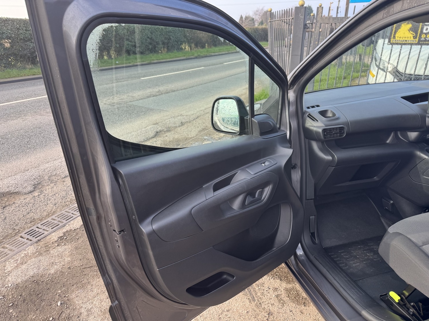 Used Citroen Berlingo 2023 for sale - 77781764: Photo 15