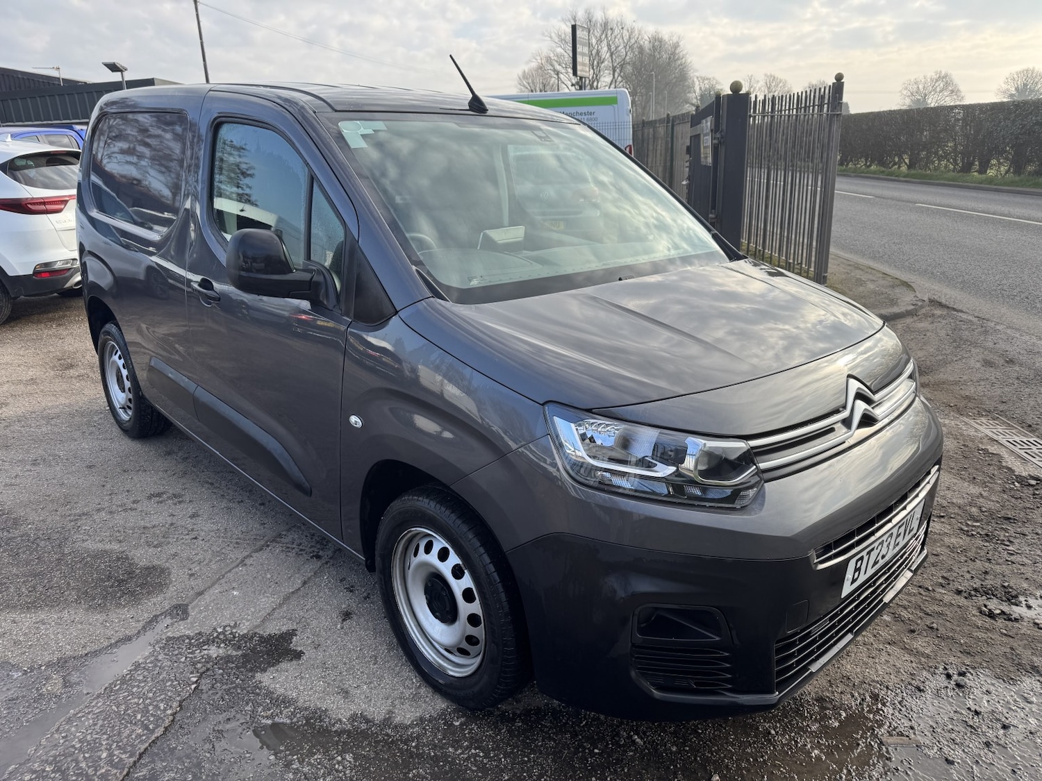 Used Citroen Berlingo 2023 for sale - 77781764: Photo 3