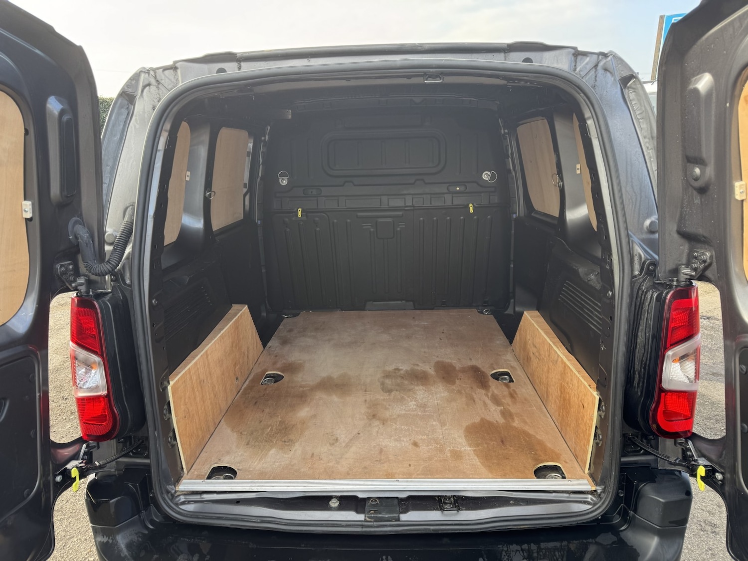 Used Citroen Berlingo 2023 for sale - 77781764: Photo 9