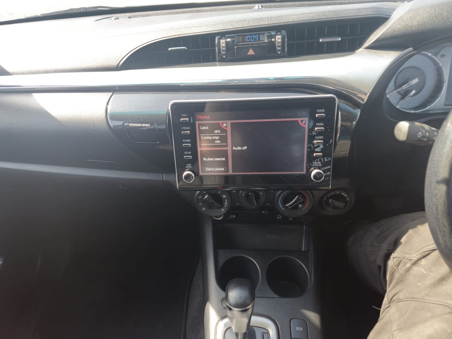 Used Toyota Hilux 2022 for sale - 78197963: Photo 15