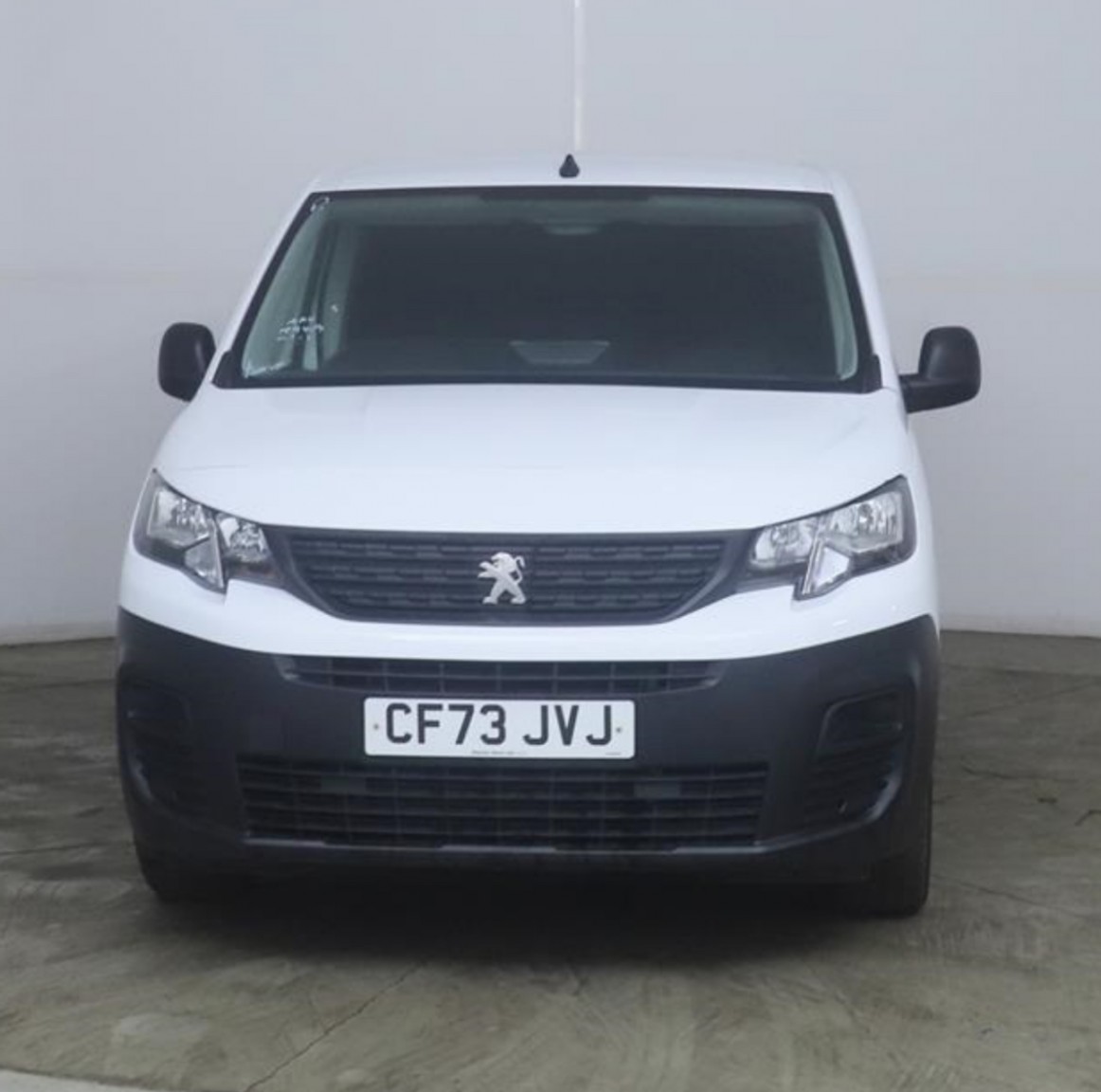Used Peugeot Partner 2023 for sale - 77694401: Photo 2