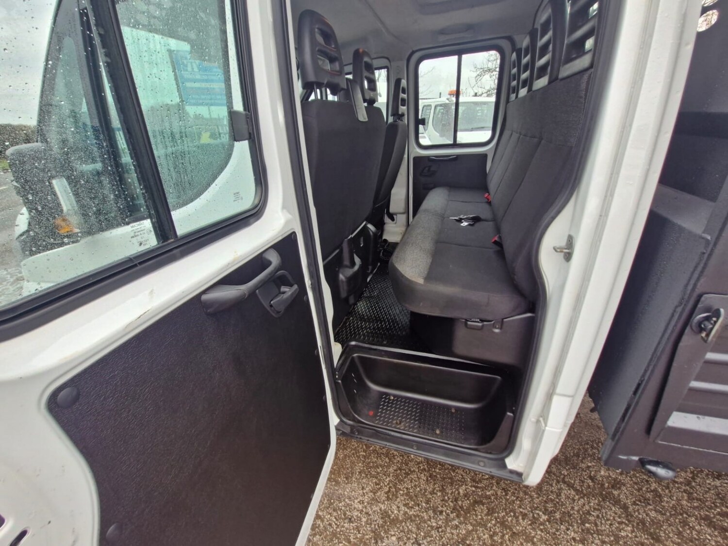 Used Iveco Daily 2023 for sale - 77694386: Photo 16