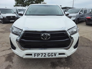 Used Toyota Hilux 2023 for sale - 75151657: Photo