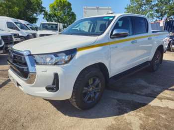Used Toyota Hilux 2023 for sale - 74949518: Photo
