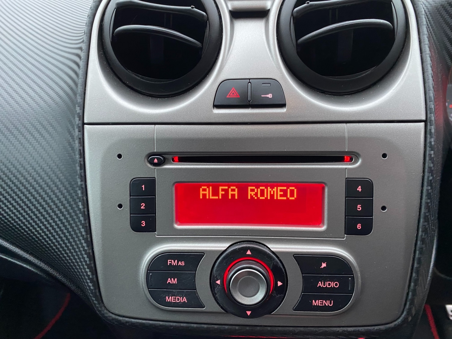 Used Alfa Romeo MiTo 2012 for sale - 77793000: Photo 29