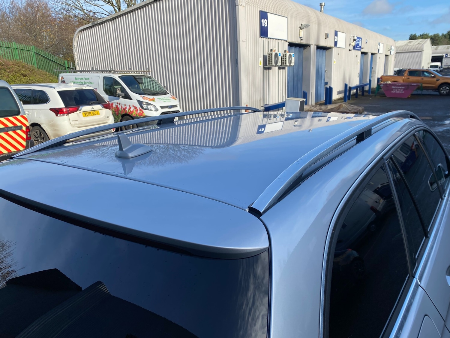 Used Mercedes-Benz E Class 2011 for sale - 76557055: Photo 16