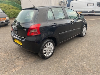 Used Toyota Yaris 2008 for sale - 79411181: Photo