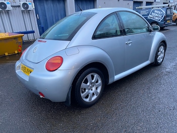 Used Volkswagen Beetle 2005 for sale - 77008447: Photo