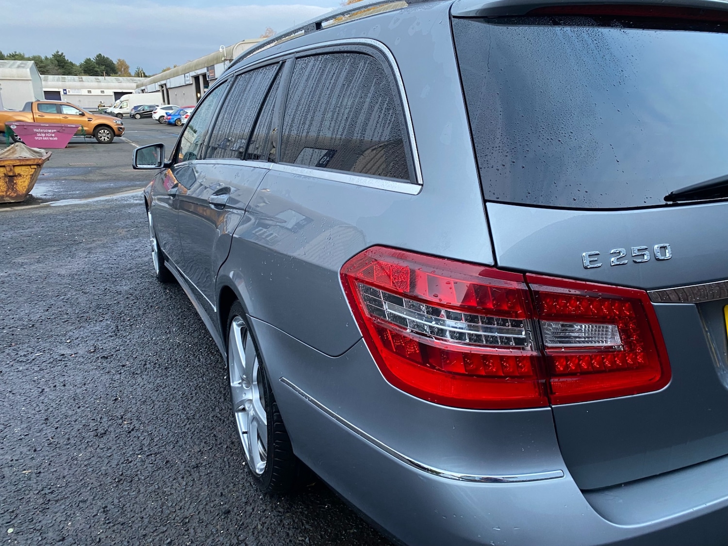 Used Mercedes-Benz E Class 2011 for sale - 76476878: Photo 19