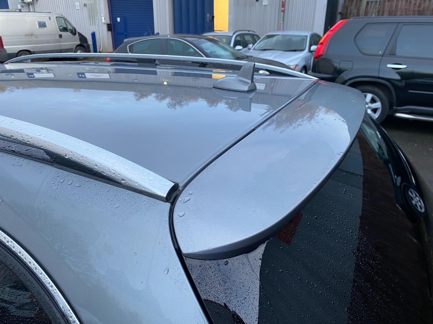 Used Mercedes-Benz E Class 2011 for sale - 76476878: Photo 25