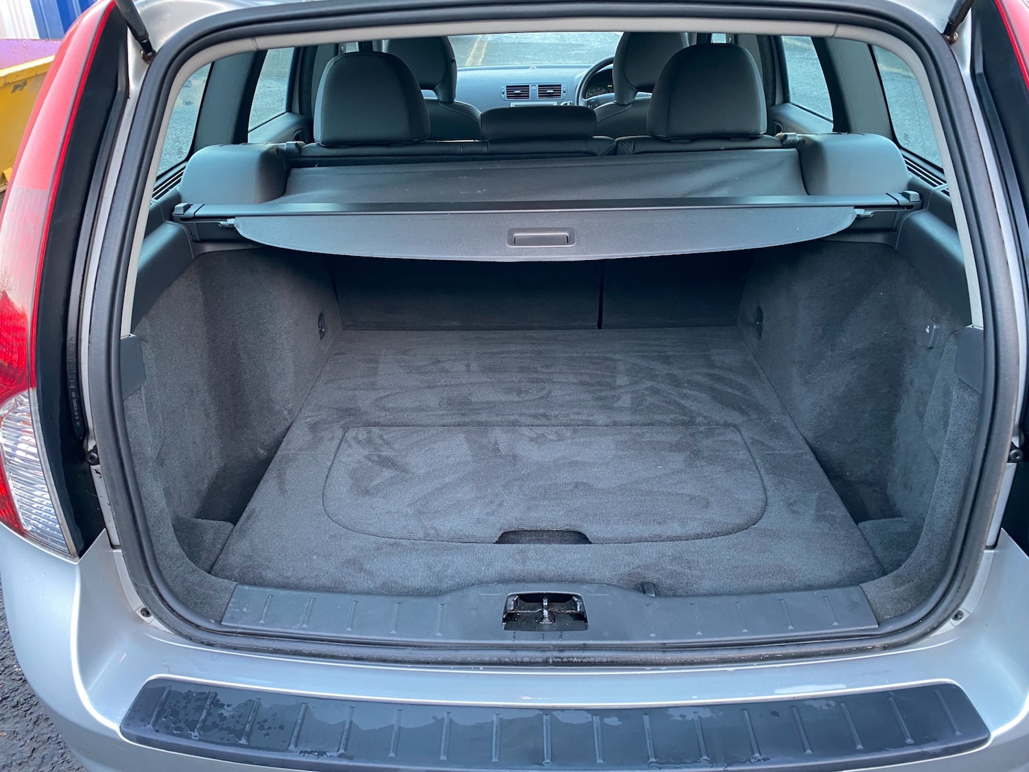 Used Volvo V50 2007 for sale - 77006303: Photo 7