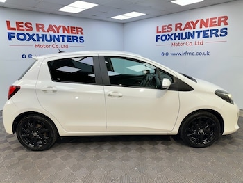 Used Toyota Yaris 2014 for sale - 75444150: Photo