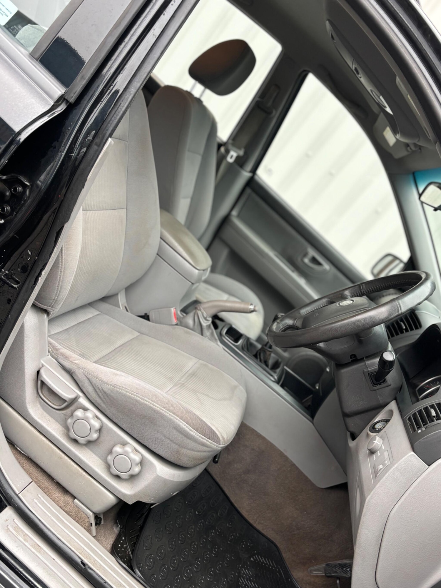 Used Kia Sorento 2008 for sale - 77892146: Photo 29