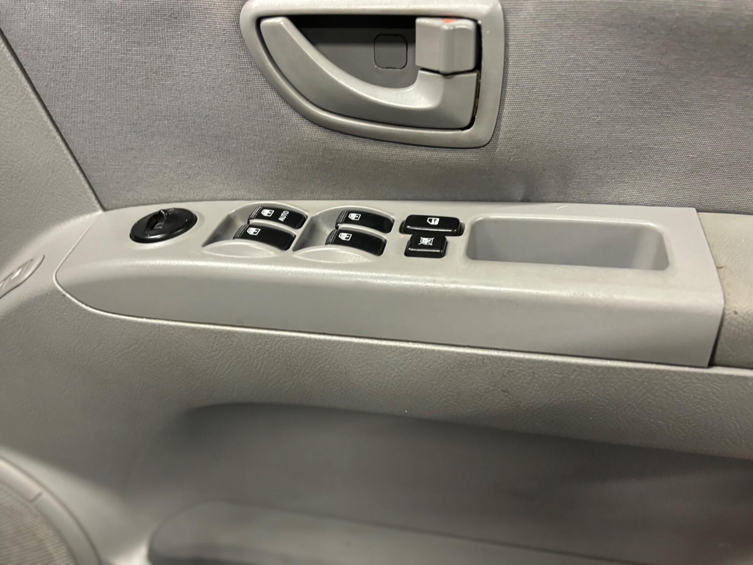 Used Kia Sorento 2008 for sale - 77892146: Photo 34