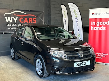 Used Dacia Sandero 2015 for sale - 79325374: Photo