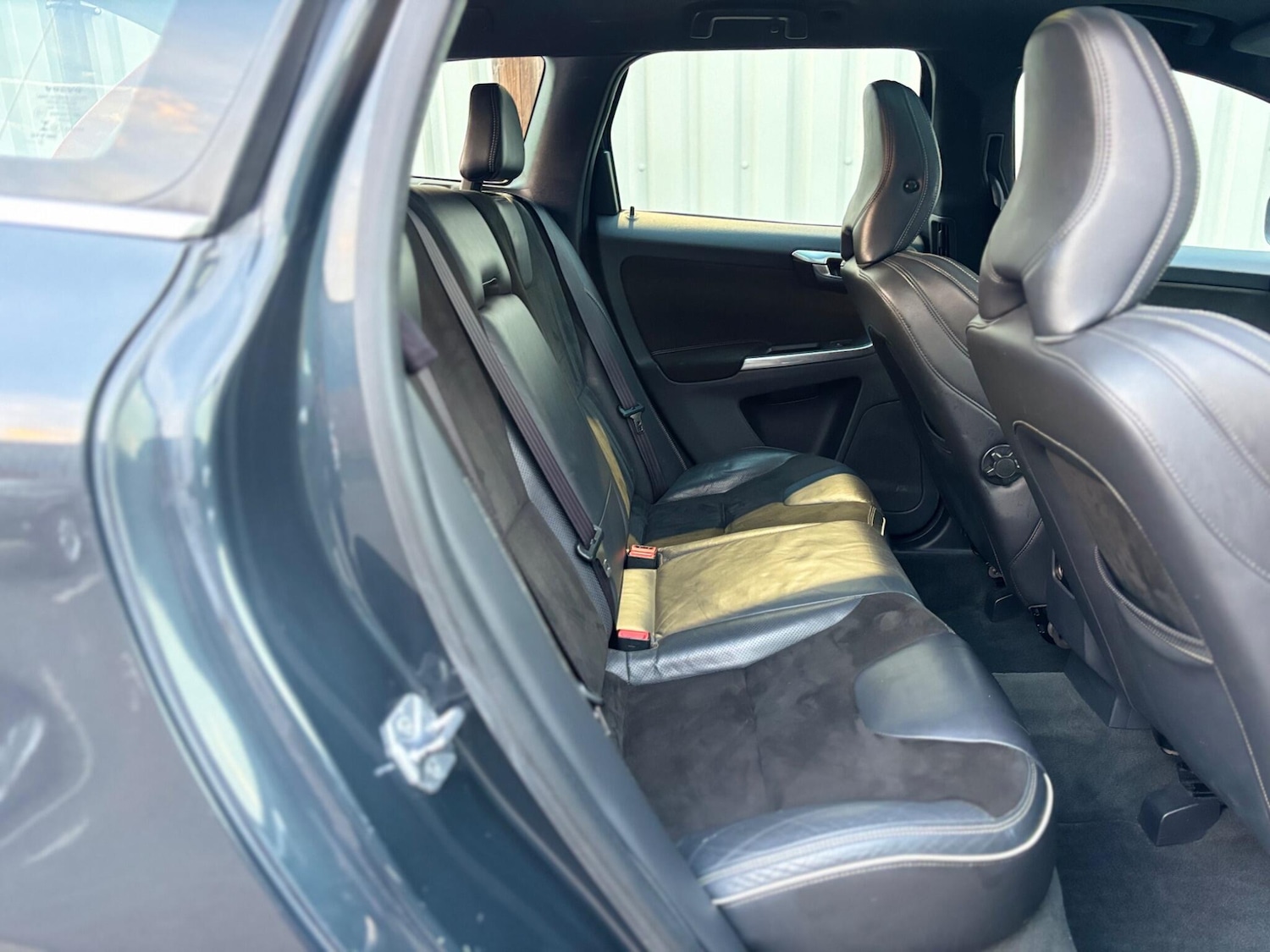 Used Volvo XC60 2014 for sale - 77982527: Photo 17