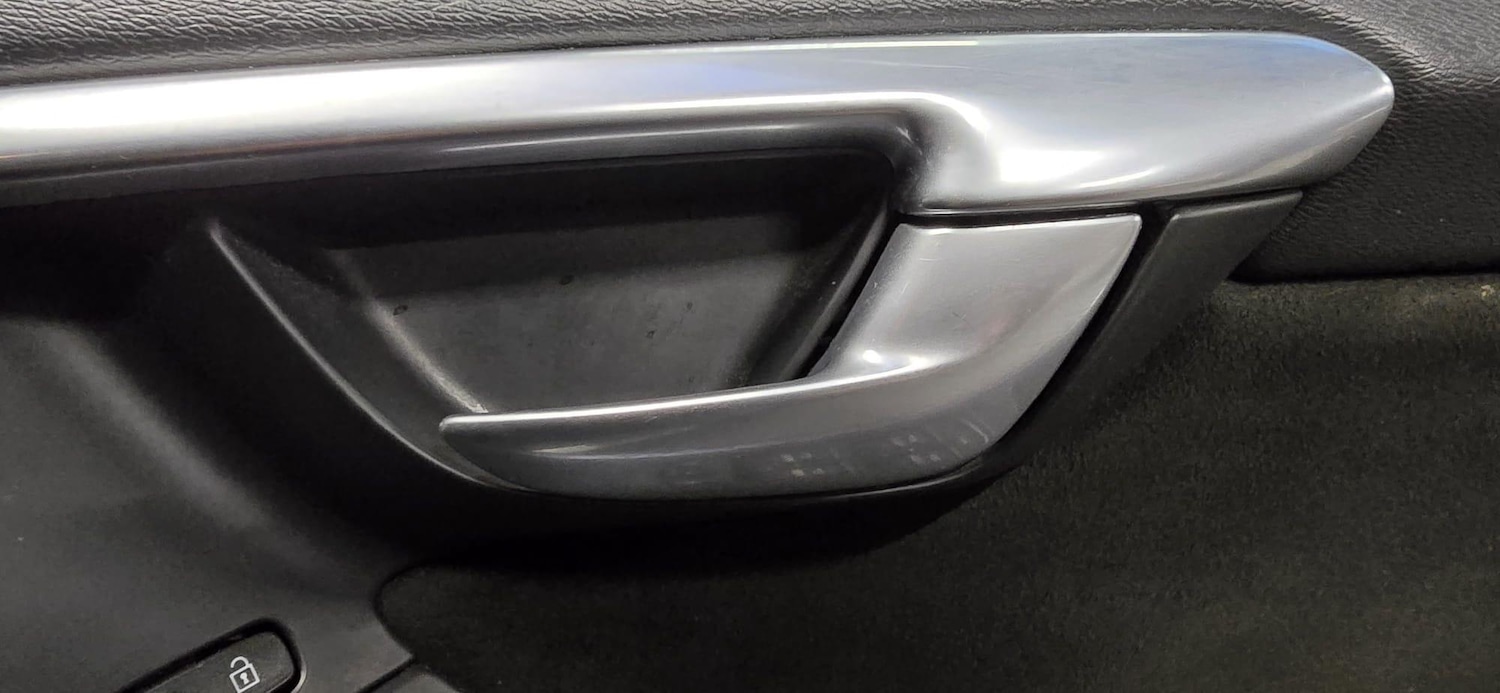 Used Volvo XC60 2014 for sale - 77982527: Photo 20