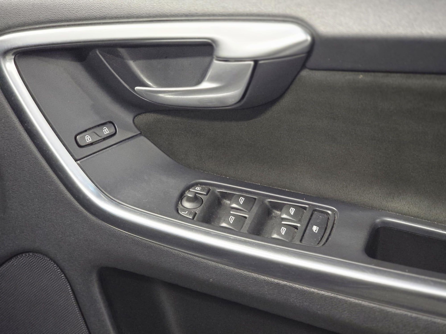 Used Volvo XC60 2014 for sale - 77982527: Photo 21