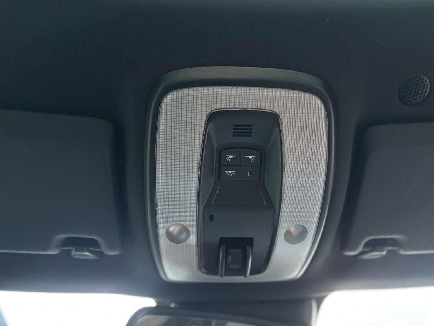 Used Volvo XC60 2014 for sale - 77982527: Photo 23