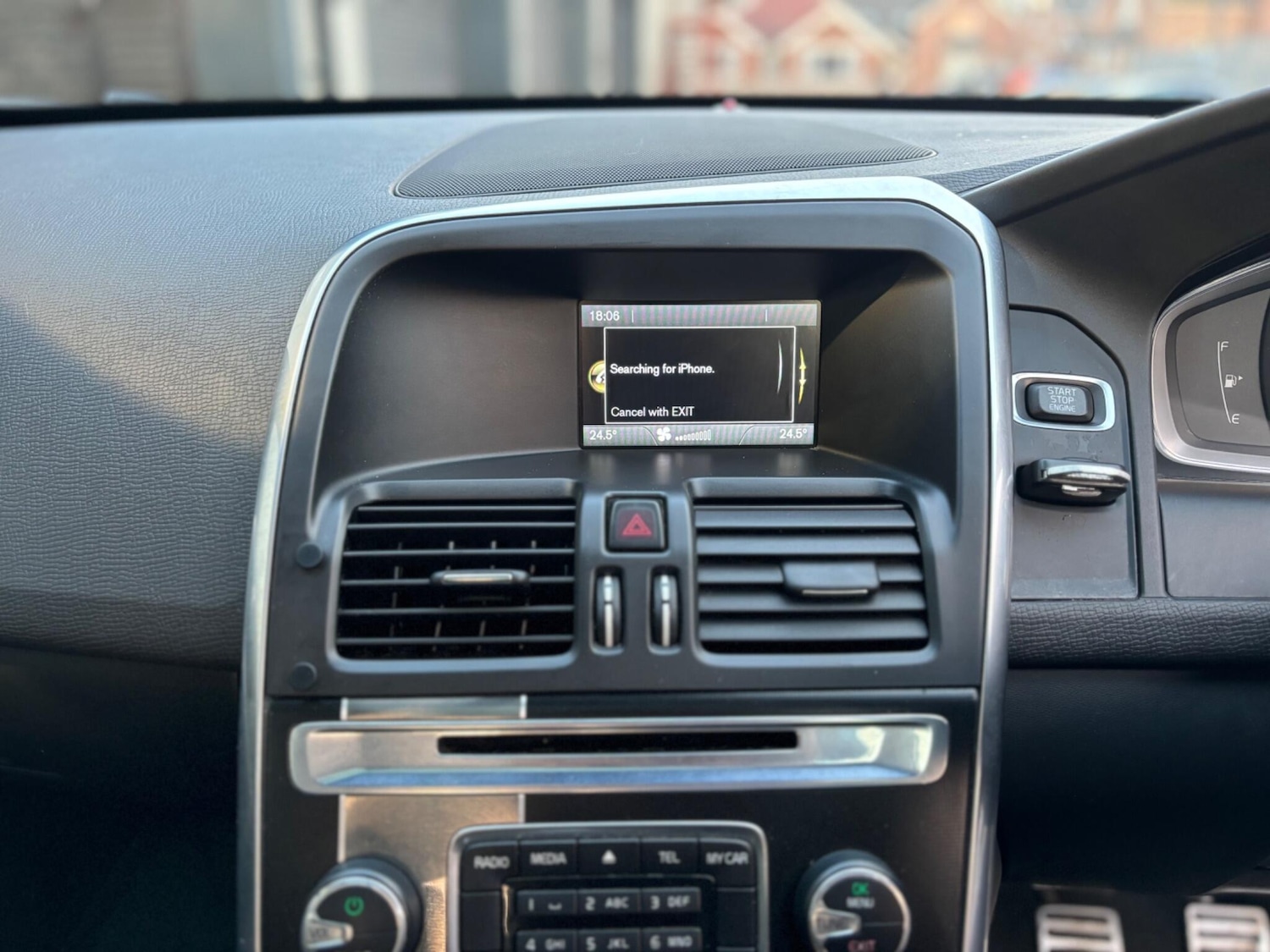 Used Volvo XC60 2014 for sale - 77982527: Photo 44