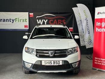 Used Dacia Sandero Stepway 2015 for sale - 79836179: Photo