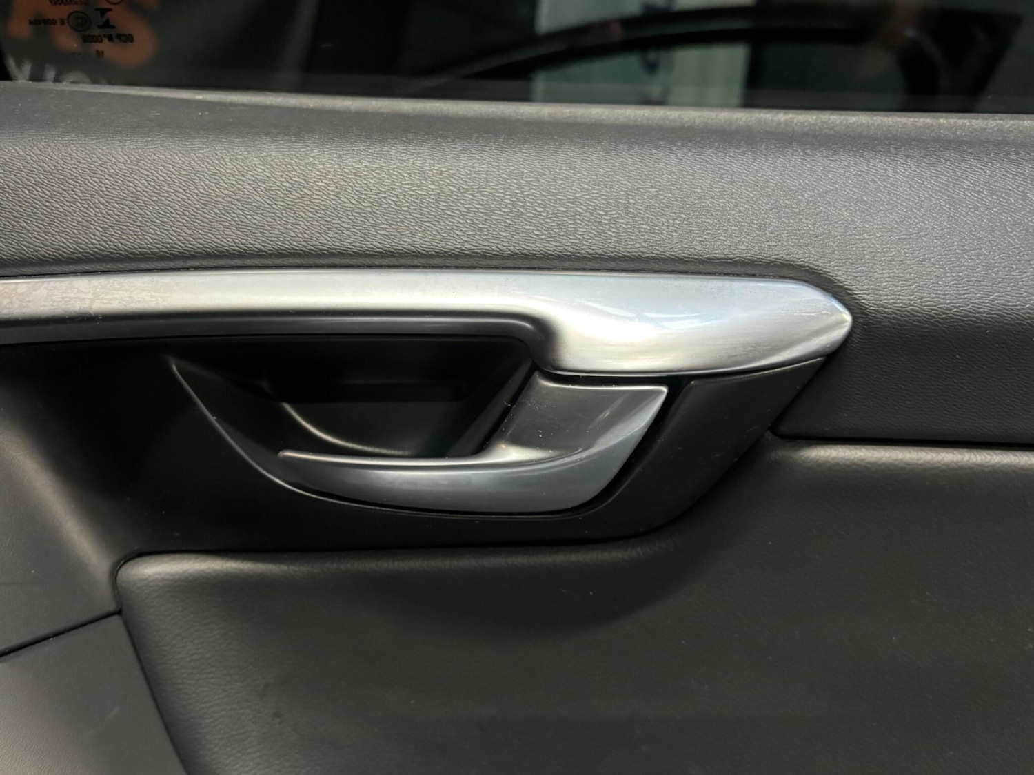 Used Volvo XC60 2017 for sale - 77982233: Photo 15