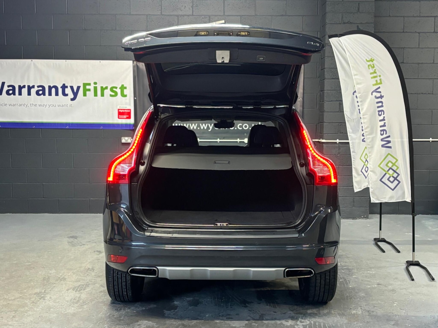 Used Volvo XC60 2017 for sale - 77982233: Photo 34