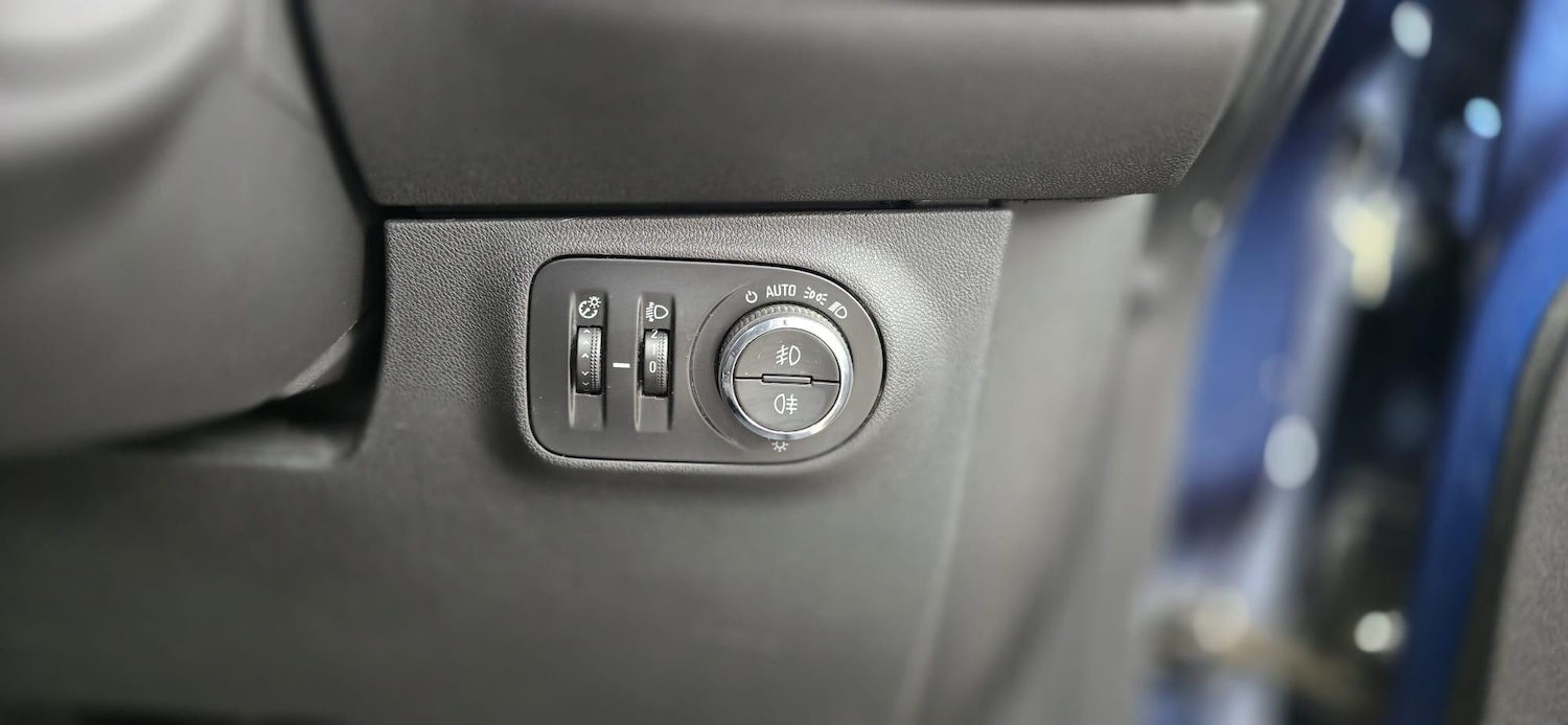 Used Vauxhall Corsa for sale - 77882844: Photo 17